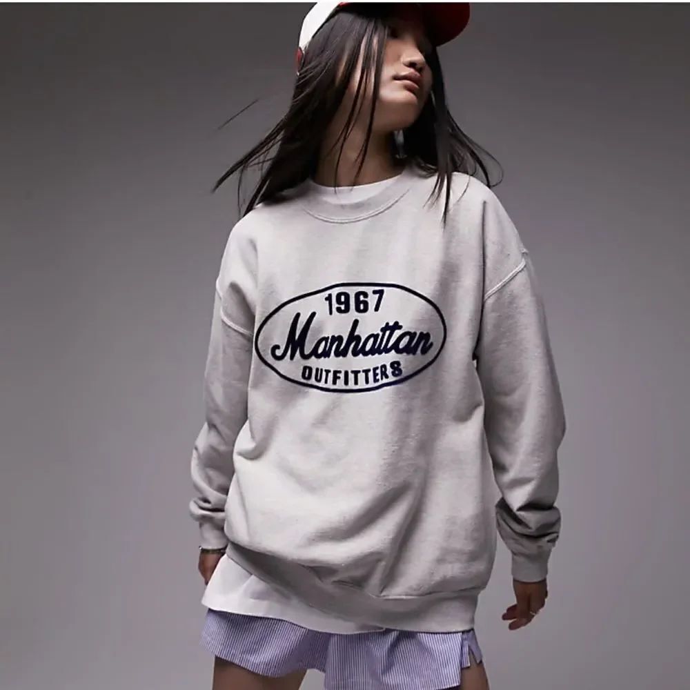 Topshop Oversized Graphic Manhattan 1967 Sweatshirt